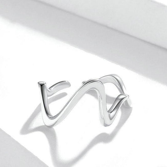 Silver Wave Curve Design | Woman Ring | Tidal Grace Ladibelle