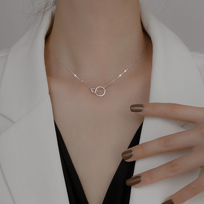 Gold & Silver Interlocking Circle Pendant | Woman Necklace | Infinity Circles Ladibelle