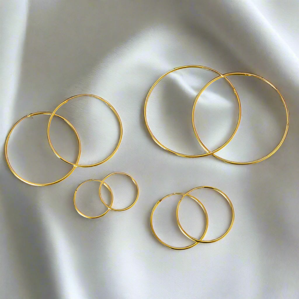 Gold Hoop | Woman Earrings | Endless Circle Ladibelle