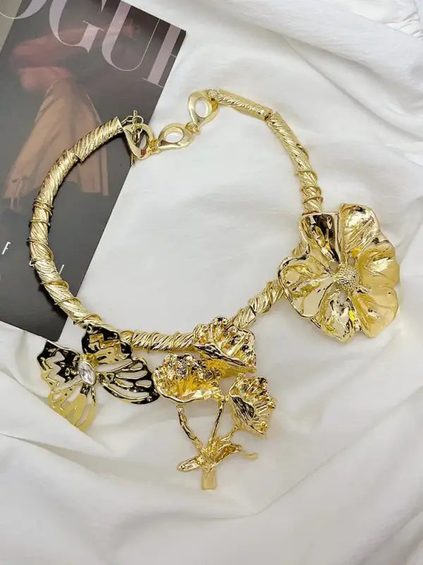 Gilded Blossom Vine - Necklace