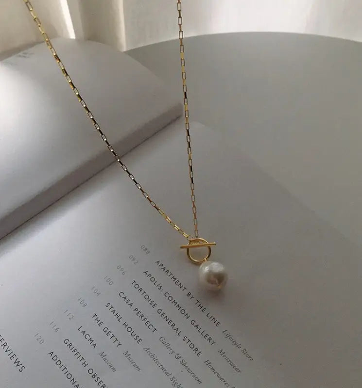 Lustrous Baroque Pearl Necklace