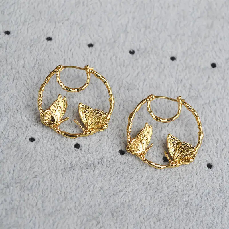 Mini Gold Butterfly Hoop Shaped | Woman Earrings Gilded Flutter Ladibelle