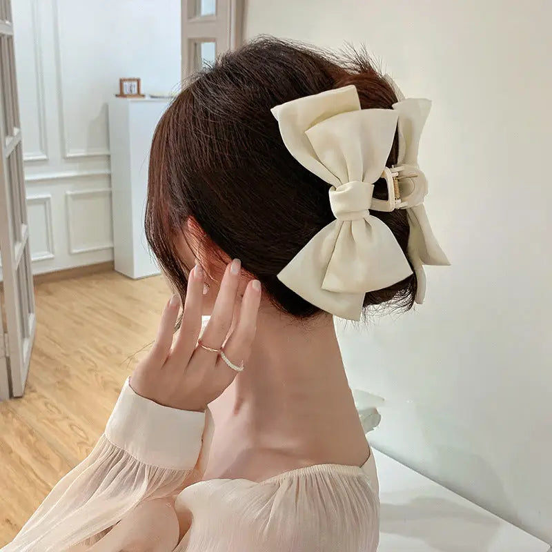 Simplicity Chic Ribbon Hair Claw - Accessories
