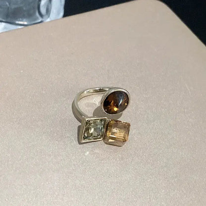 Squared Radiance: Ring with Square and Dual Circle Stones