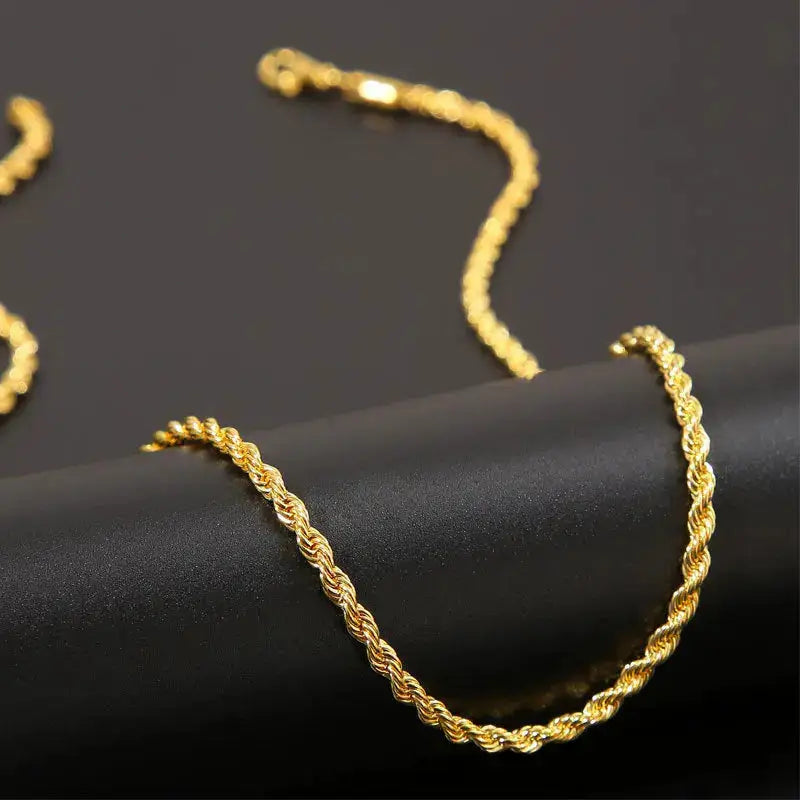 Urban Twist Chain Necklace