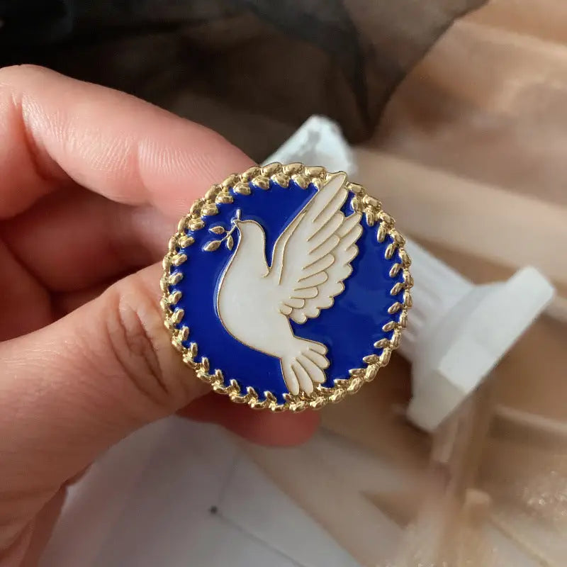 Vintage Dove’s Tale Brooch - Blue